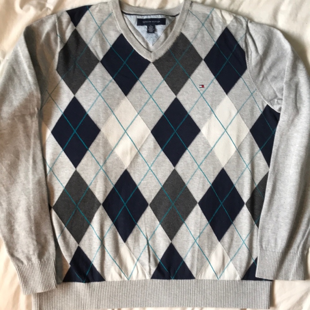 Tommy Hilfiger Pale Grey Cotton Argyle/diamond  High v neck Sweater EUC